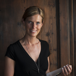 Stephanie Busch von Holtum