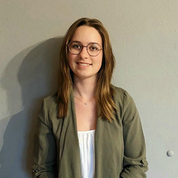 Laura Ecker