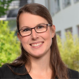 Nadine Burmester