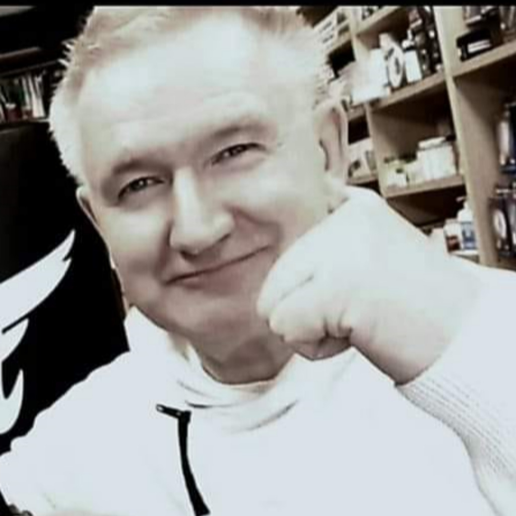 Arnaud van der Veere Director Force One / Eurasia CV XING