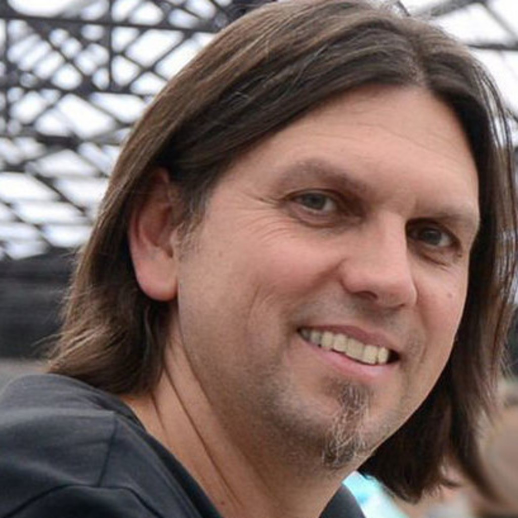 Peter Kramer Unterhaltungskünstler Ballonhaus.ch XING