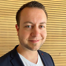 Dominik Scholz