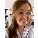 Lea Kim Holmes