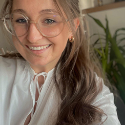 Lea Kim Seifert
