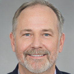 Janosch Hennings