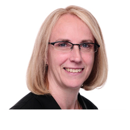 Claudia Roussiekan-Stewens