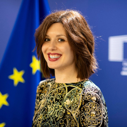 Dora Pelin