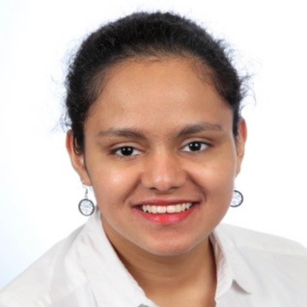 Anupa Mammoottil Sachbearbeiterin Schulsekretariat Stiftung Enzian