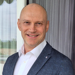 Roland Hirth