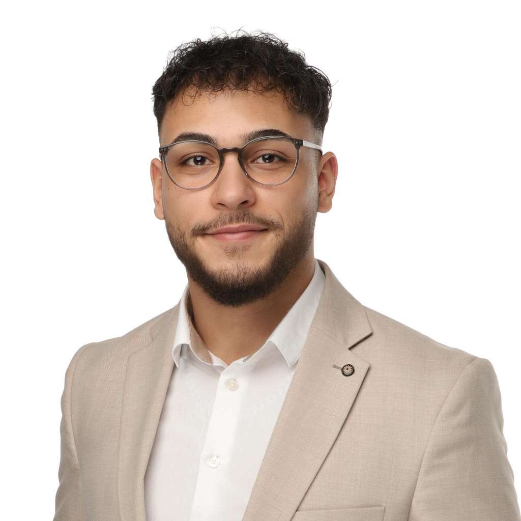 Hussein Al Ezzi ITsystemmanagement Kaufmann CONVOTIS GmbH XING