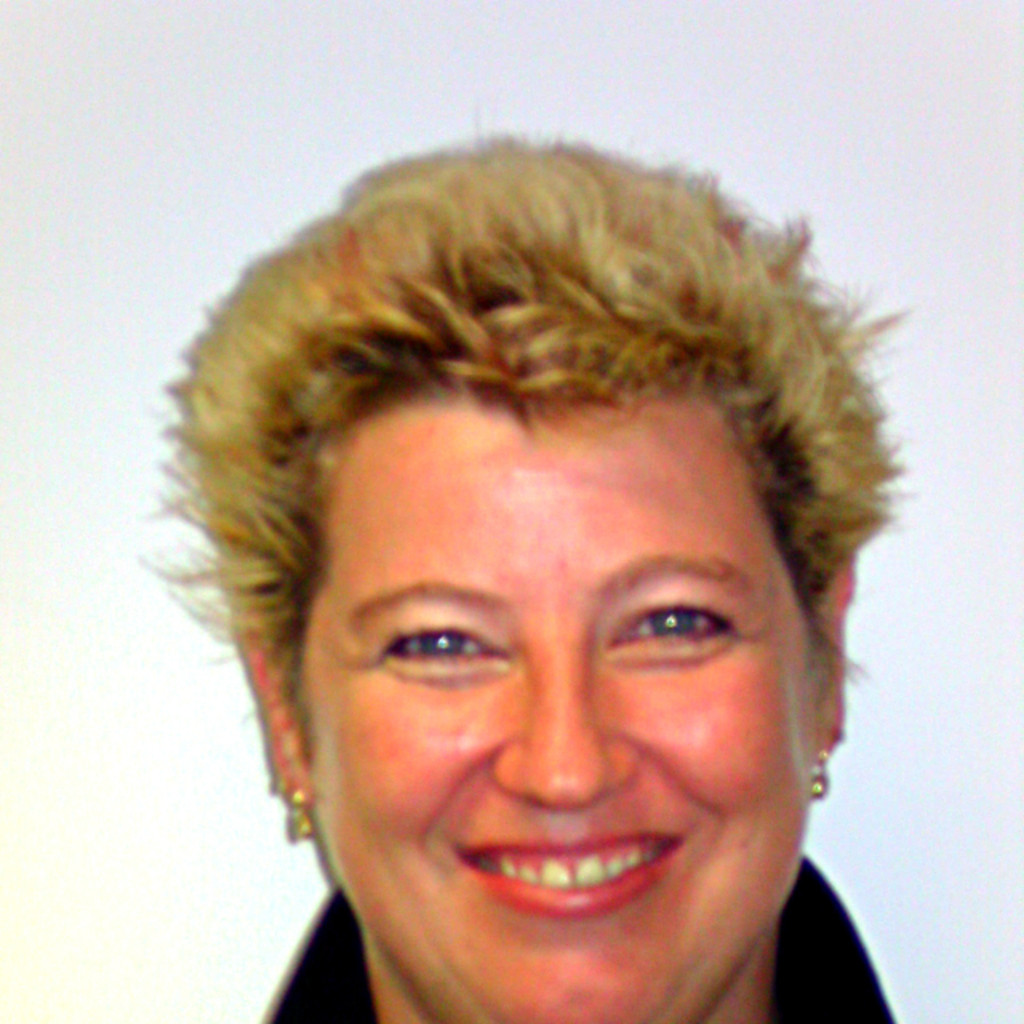 Monika Thalmann Chef de Service/ Stv. Restaurantleiterin Restaurant