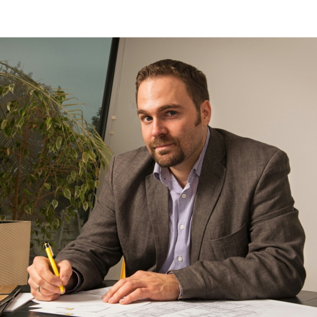 Karl Ernst Niederlassungsleiter/Bereichsleitung BRUGGER