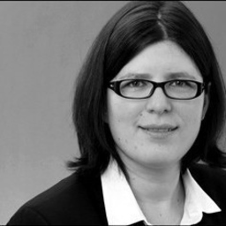 Anett Rennert