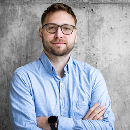Nils Strüber