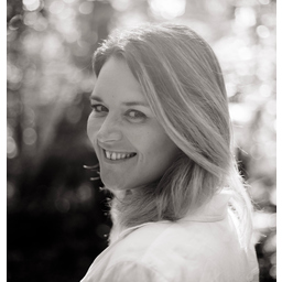 Nadine Hofmann
