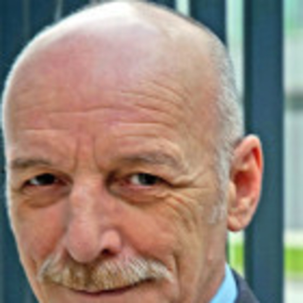 Jo Wolf Social Media Optimator Wolf Consult XING