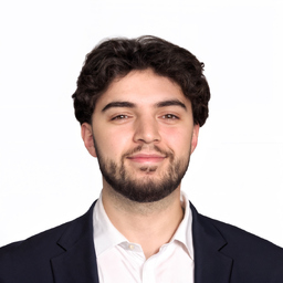 Ömer Khalilov