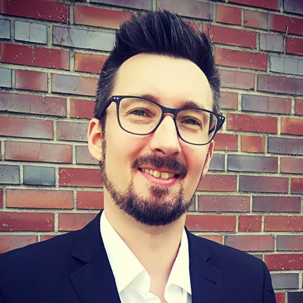 Daniel Buttke Vermögensberater Deutsche Vermögensberatung XING