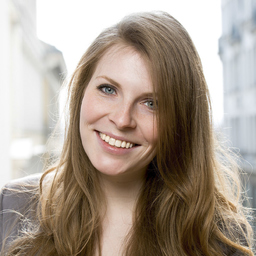 Michaela Bach