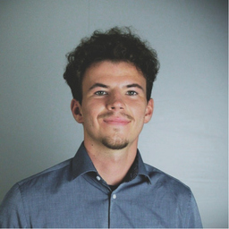 Tomasz Login's profile picture