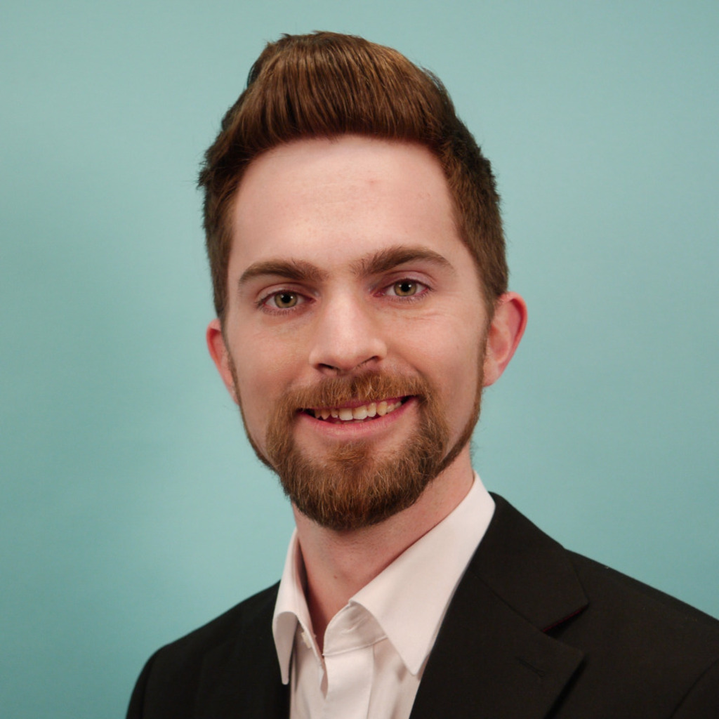 Alexander Rödig Sales Consultant/regional Manager EF Education