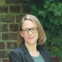 Dr. Christina Czeschik