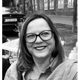 Andrea Creß - Pharmaziedirektorin