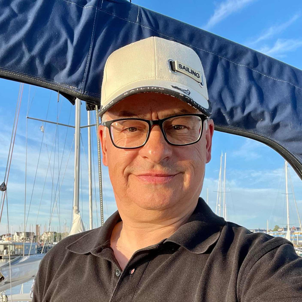 Prof. Dr. Joaquin Diaz Leiter Integrales Bauen TransMIT