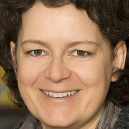 Dr. Christina Troyer