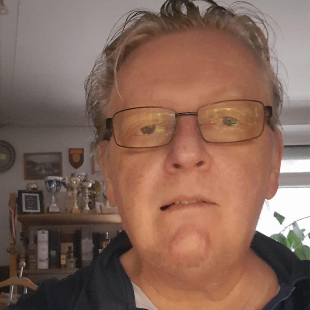 Wolfgang König behinderter Pensionist selbst & ständig XING
