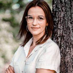 Alexandra Wallner