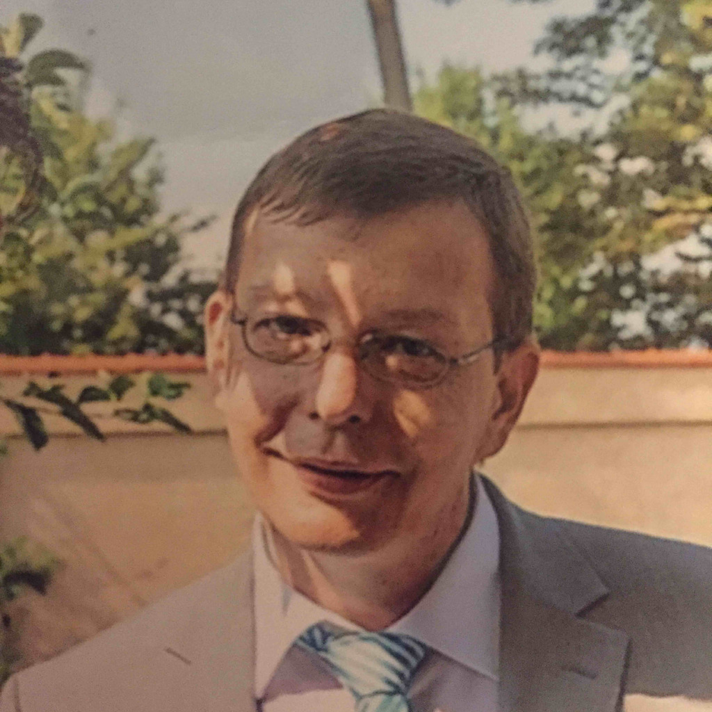 Martin Licht Kundenberatung und Vertrieb GIRGES Consulting XING