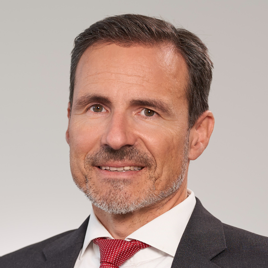 Angelo Bartoli Head of Loans Services UniCredit Corporate