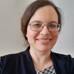 Dr. Eva Gentes