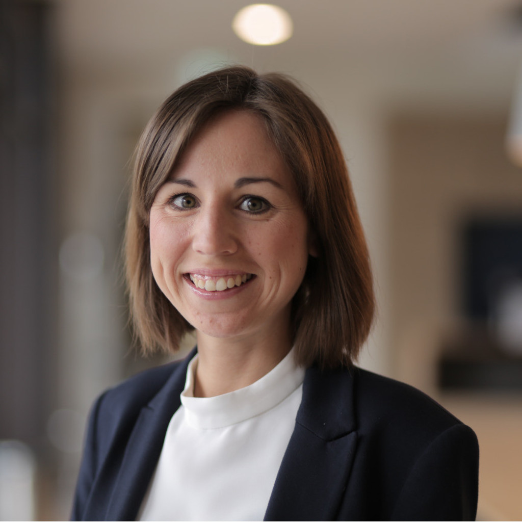 Claudia Grubert Produktmanagerin Frankfurt School of Finance