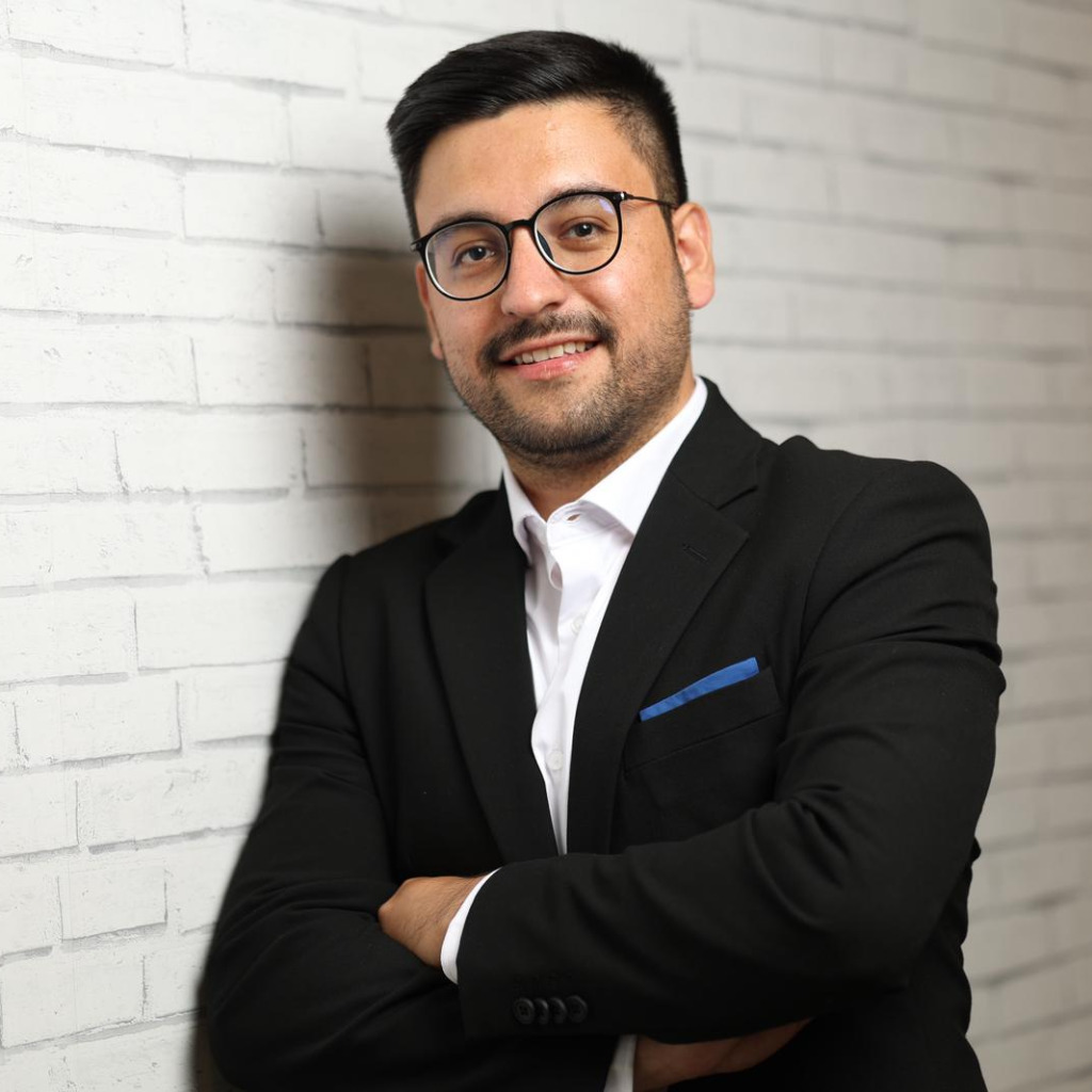 Antonio Quintanilla Rosales Entwicklungsingenieur Navistar, Inc. XING