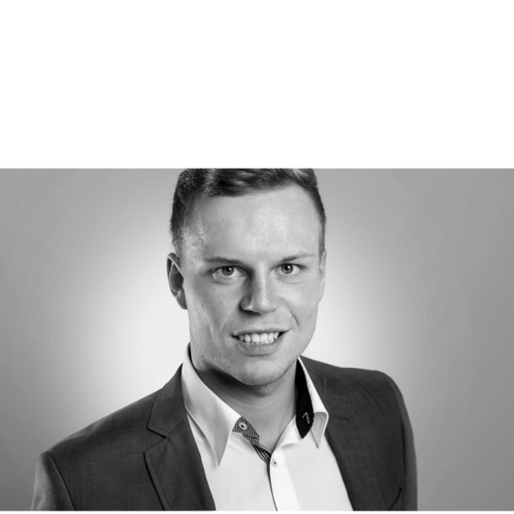 Marcel Mora VP Sales Germany Adyen I VP Sales Germany I Fintech XING