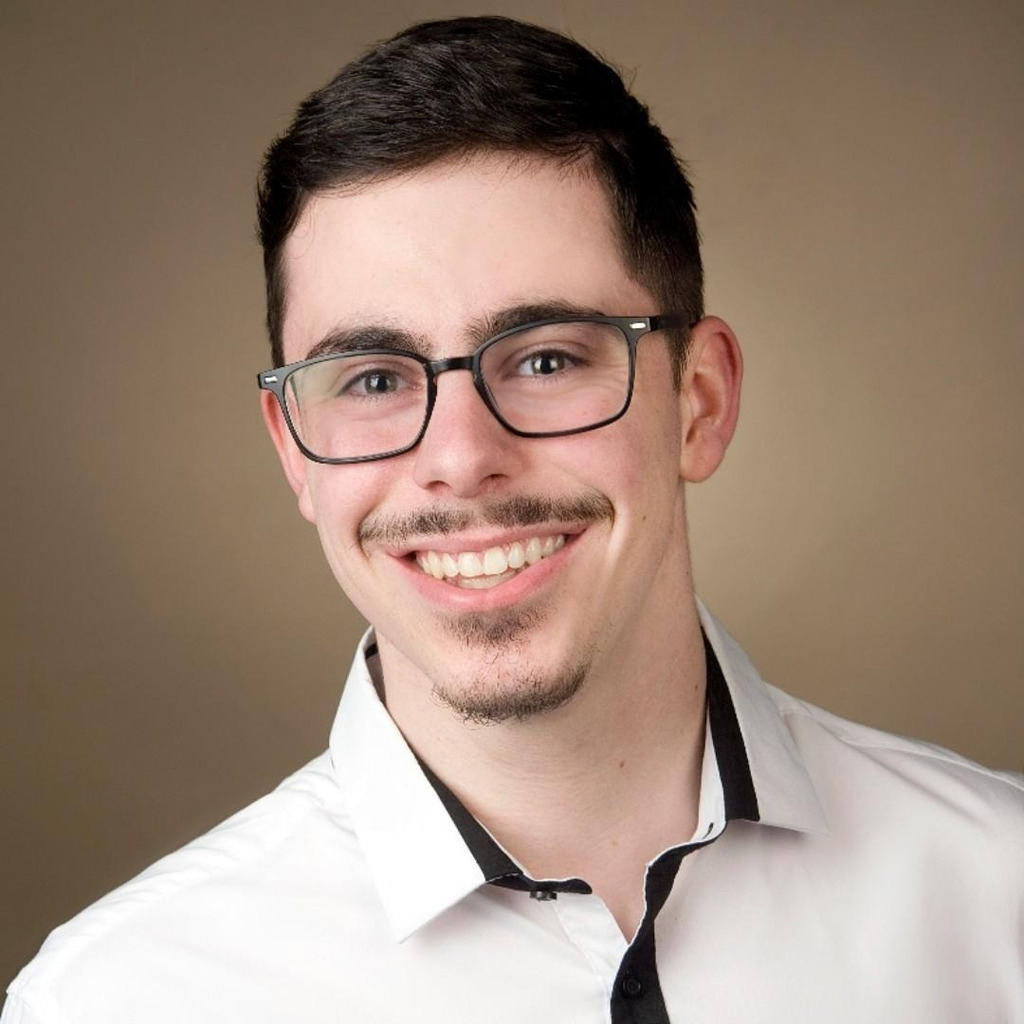 Fabian Geist Disponent GROUP7 AG XING