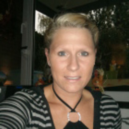 Stephanie Schramm-Born