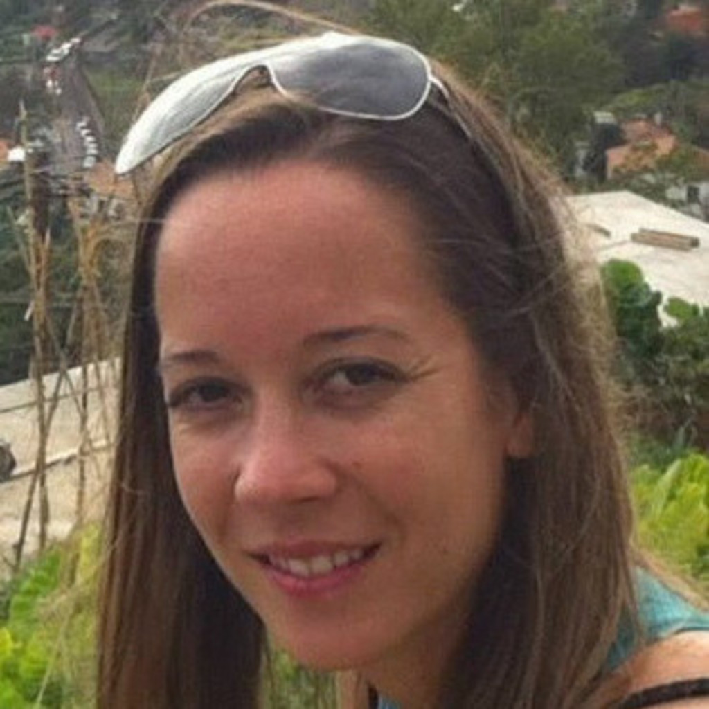 Patricia Riera Martínez - Psicóloga en Programa recURRA - GINSO | XING