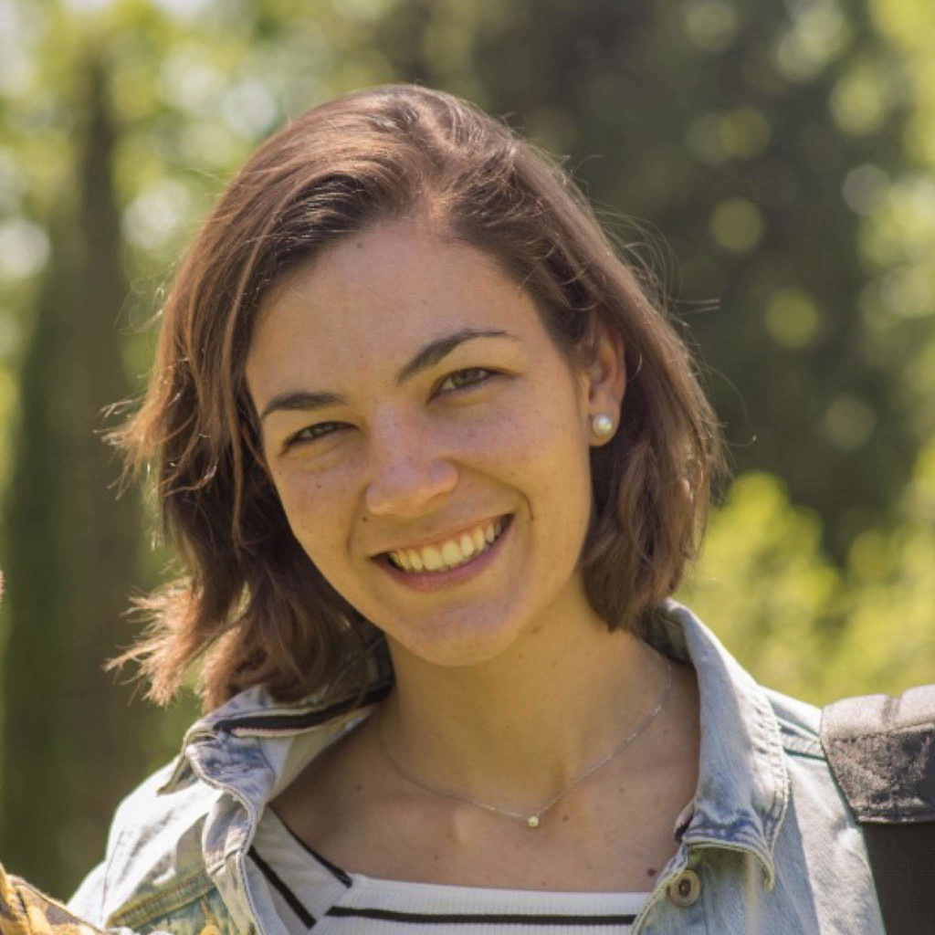 Karen Liesau Education and Events Coordinator Johnson & Johnson XING