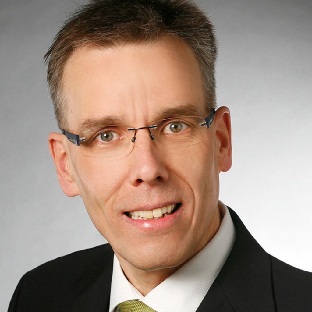 Dipl.Ing. Peter Hill Vertriebsbereichsleiter FRANK GmbH XING