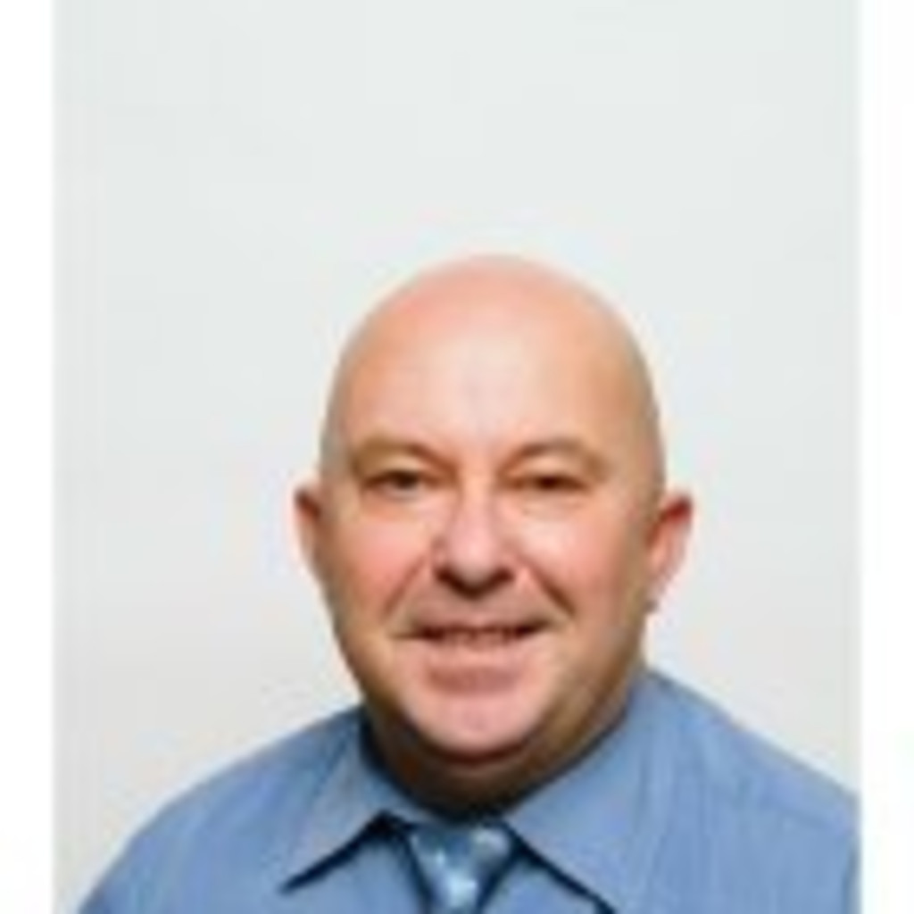 Henry Schneider Vermittler Schneider XING