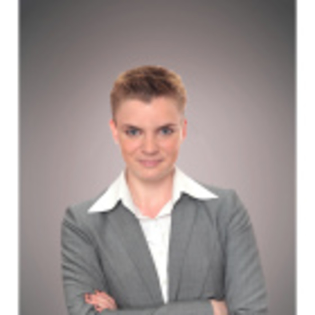 Varvara Ivanova Senior Consultant HVS Executive Search XING