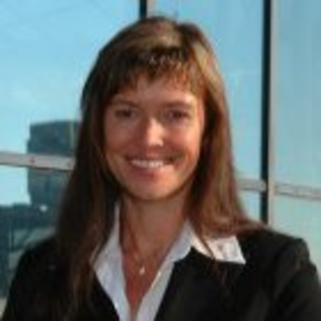 Elvira Kuntz Personalberater, Headhunter IQPersonal XING