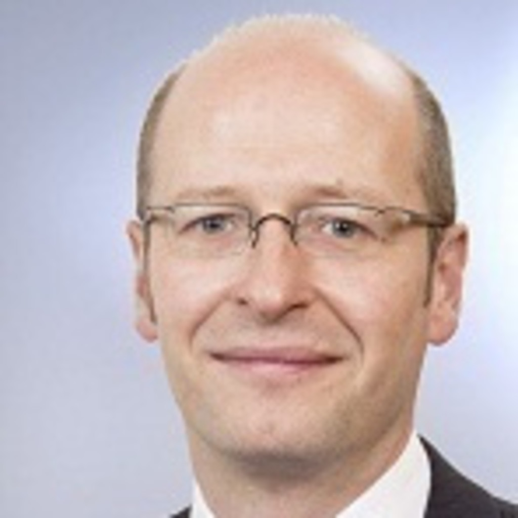 Michael Schröter Hauptgeschäftsstellenleiter Michael Schröter XING