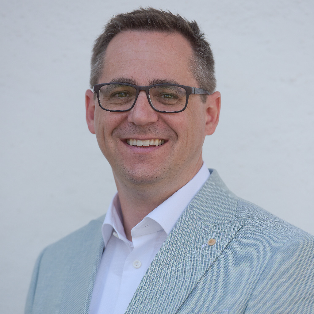 Martin Bürki CEO Healthcare Consulting Group AG XING