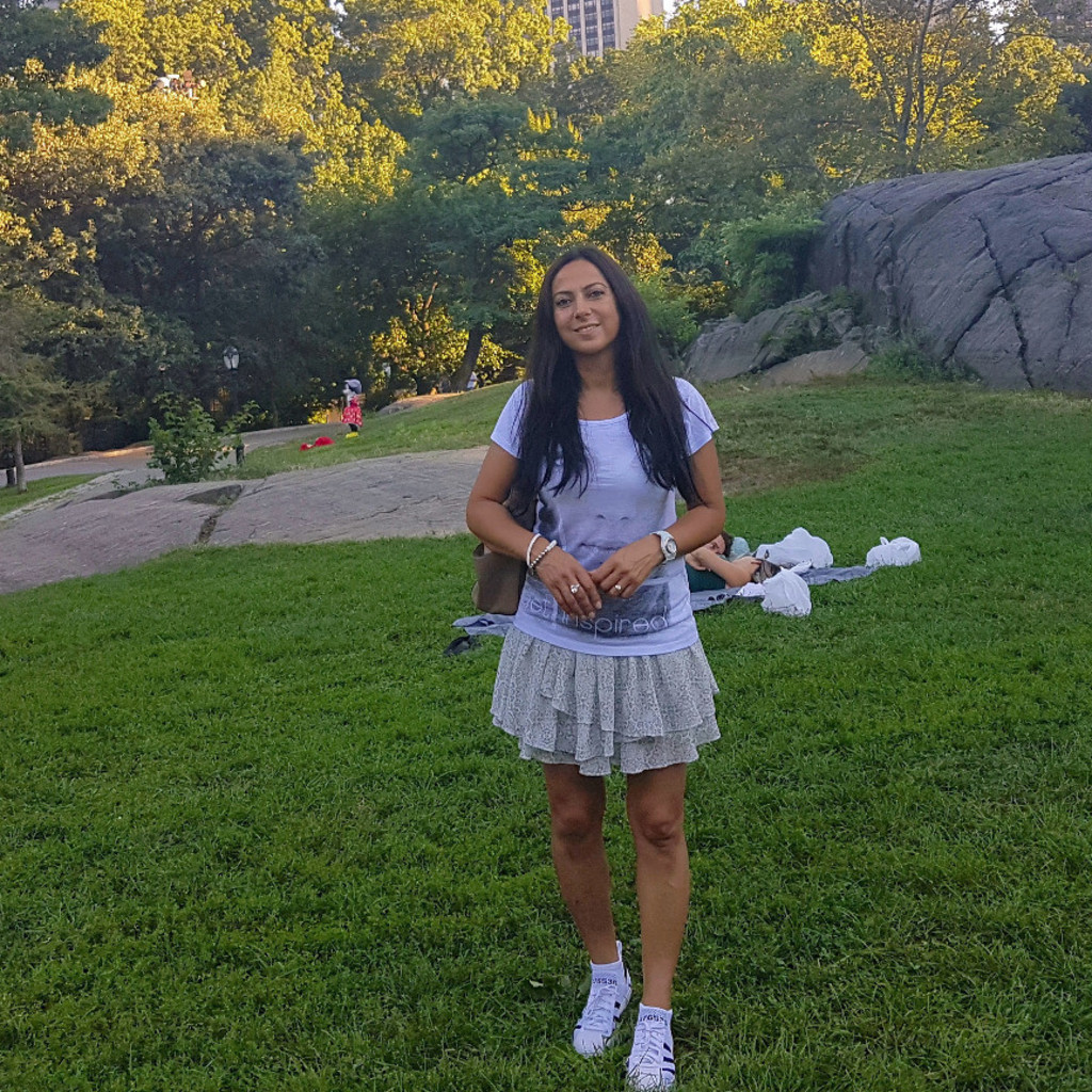 Aylin Ünlü International DJ & Producer DJane Ayleen XING