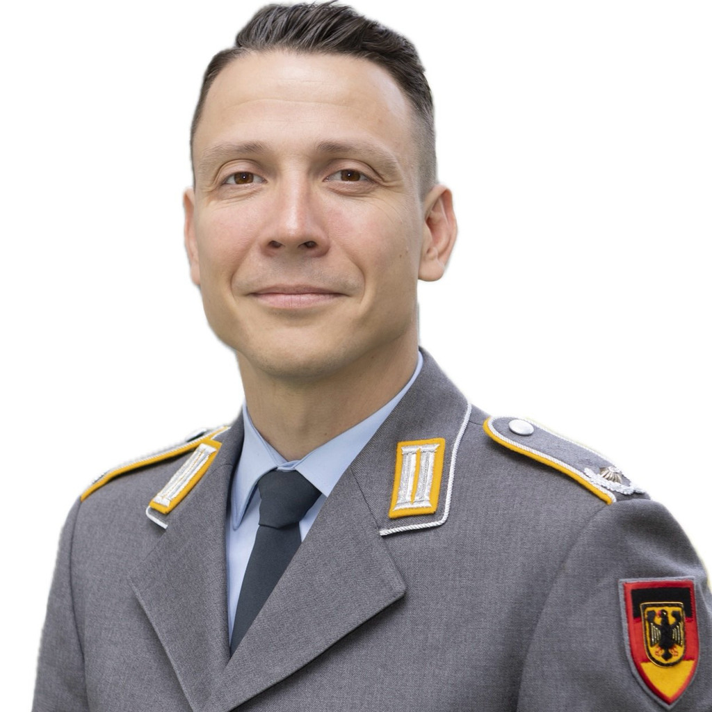Robert Petzold Teilnehmer Generalstabslehrgang 2024 Bundeswehr XING