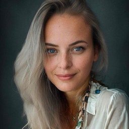 Nina Wagner